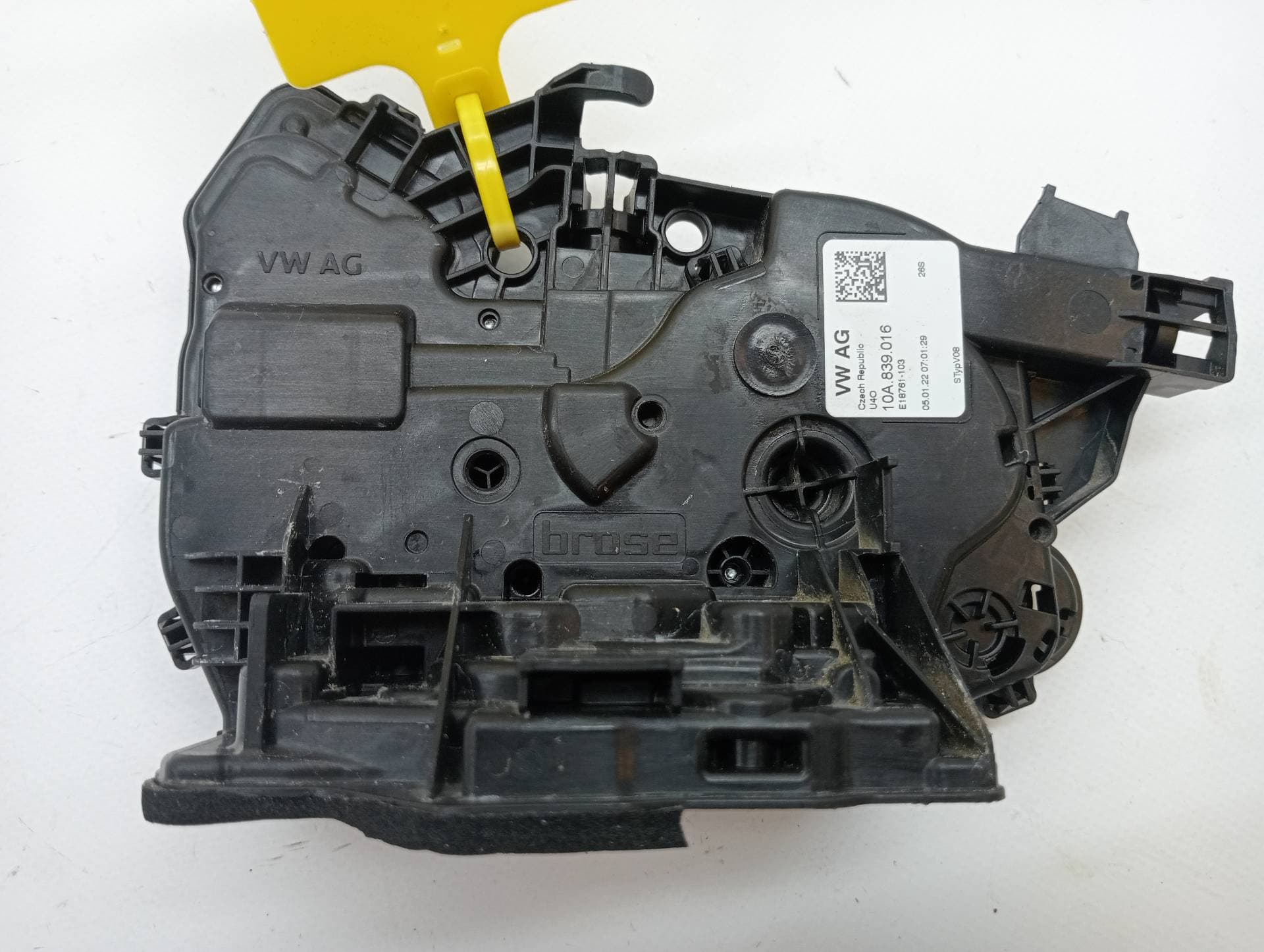 Cerradura puerta trasera derecha VOLKSWAGEN POLO 3