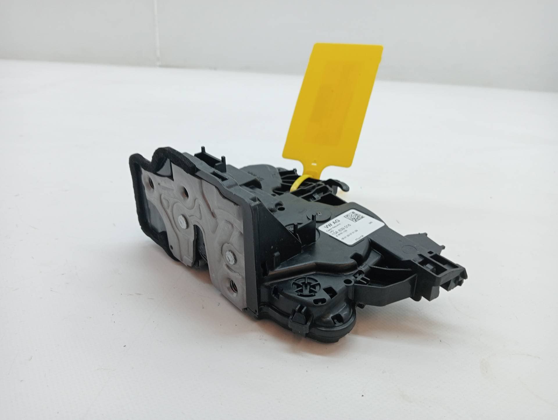 Cerradura puerta trasera derecha VOLKSWAGEN POLO 2