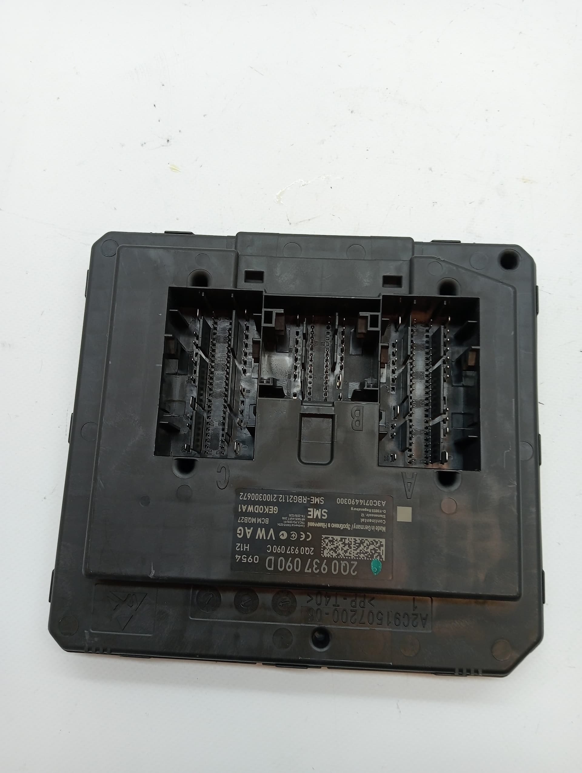 Caja precalentamiento VOLKSWAGEN POLO 3