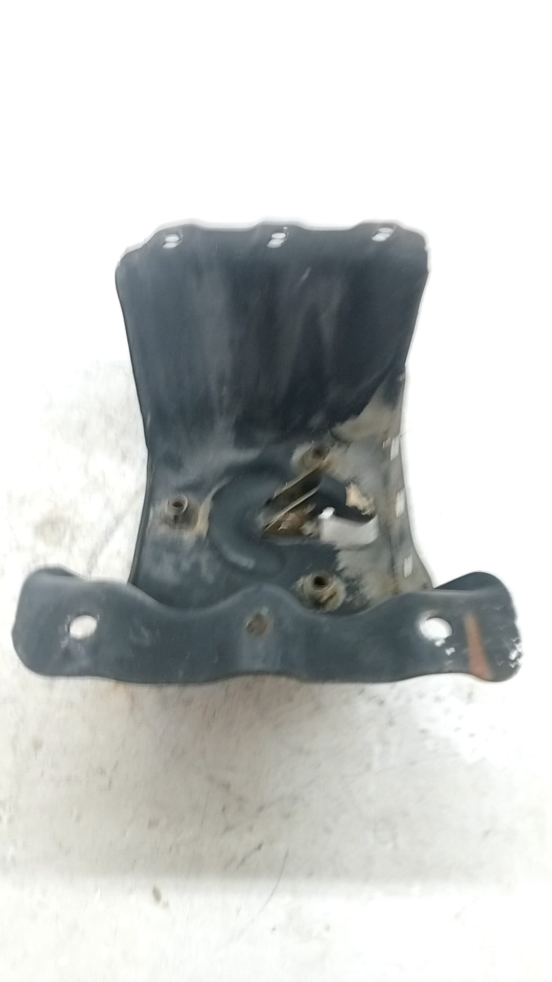 Soporte rueda repuesto MITSUBISHI GALLOPER (HYUNDAI) 2