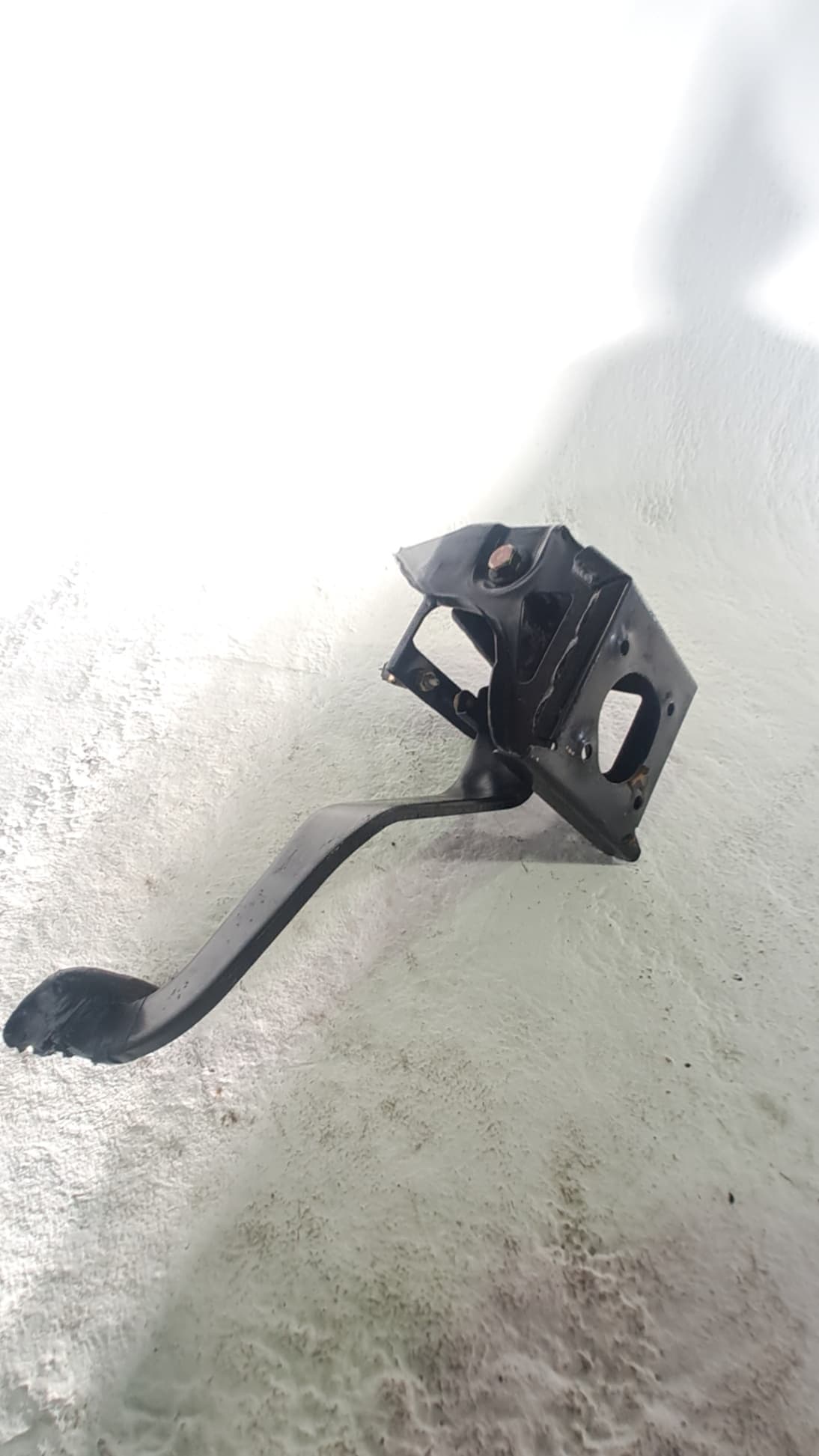 Pedal freno SSANGYONG KORANDO CABRIO (KJ) 3