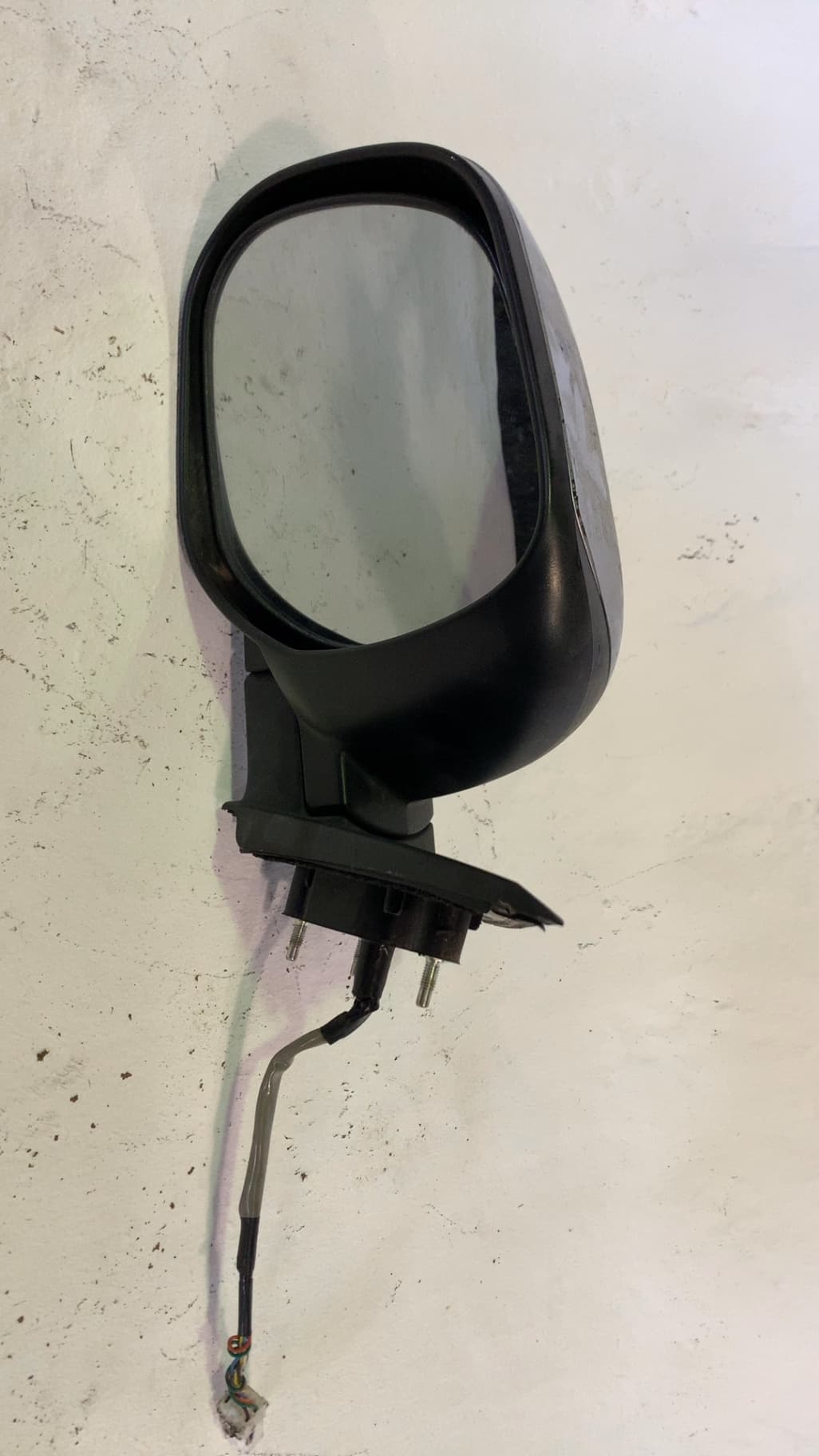 Retrovisor izquierdo MITSUBISHI OUTLANDER II (CW_W)