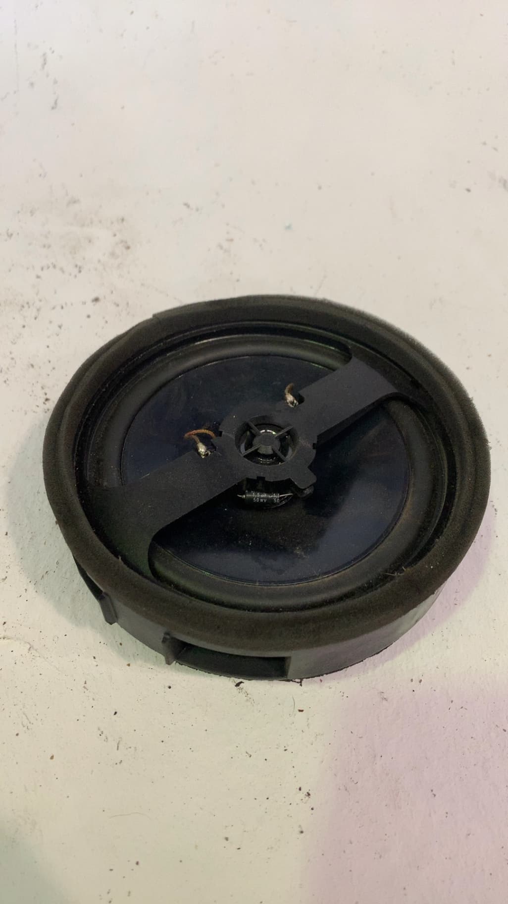 Altavoz MITSUBISHI OUTLANDER II (CW_W)