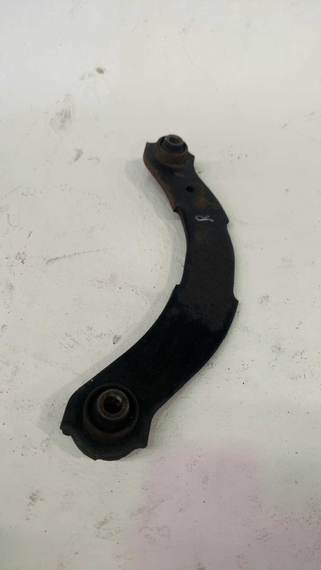 Brazo suspension superior trasero derecho MITSUBISHI OUTLANDER II (CW_W) 2