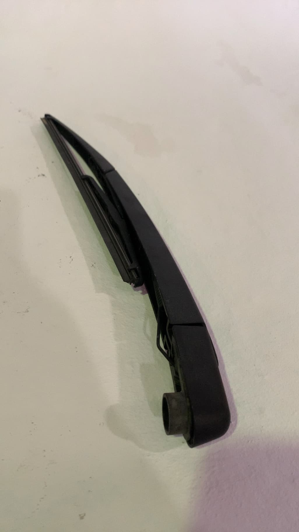 Brazo limpia trasero TOYOTA YARIS