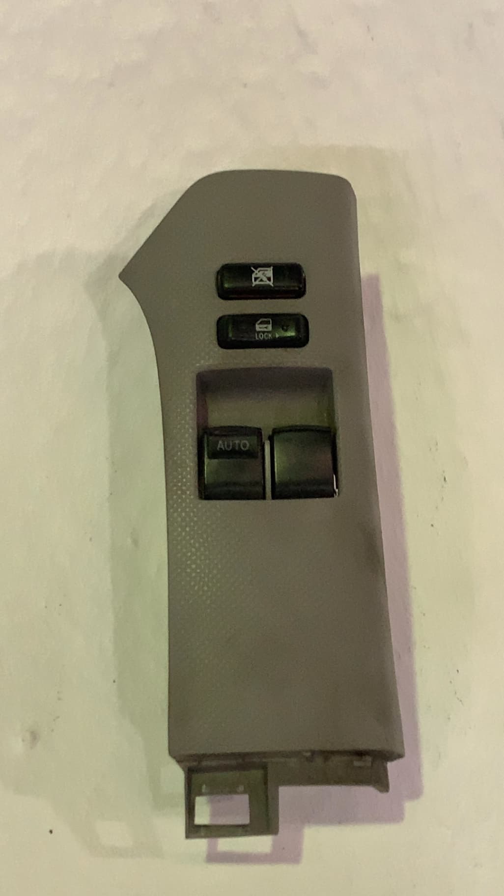 Mando elevalunas delantero izquierdo TOYOTA YARIS