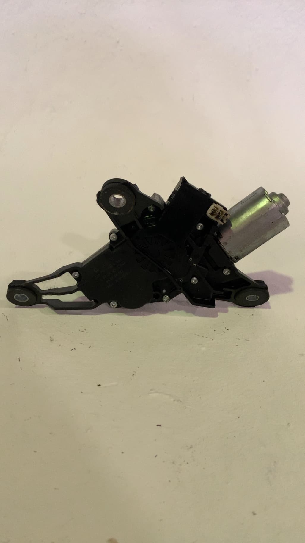 Motor limpia trasero TOYOTA YARIS 2
