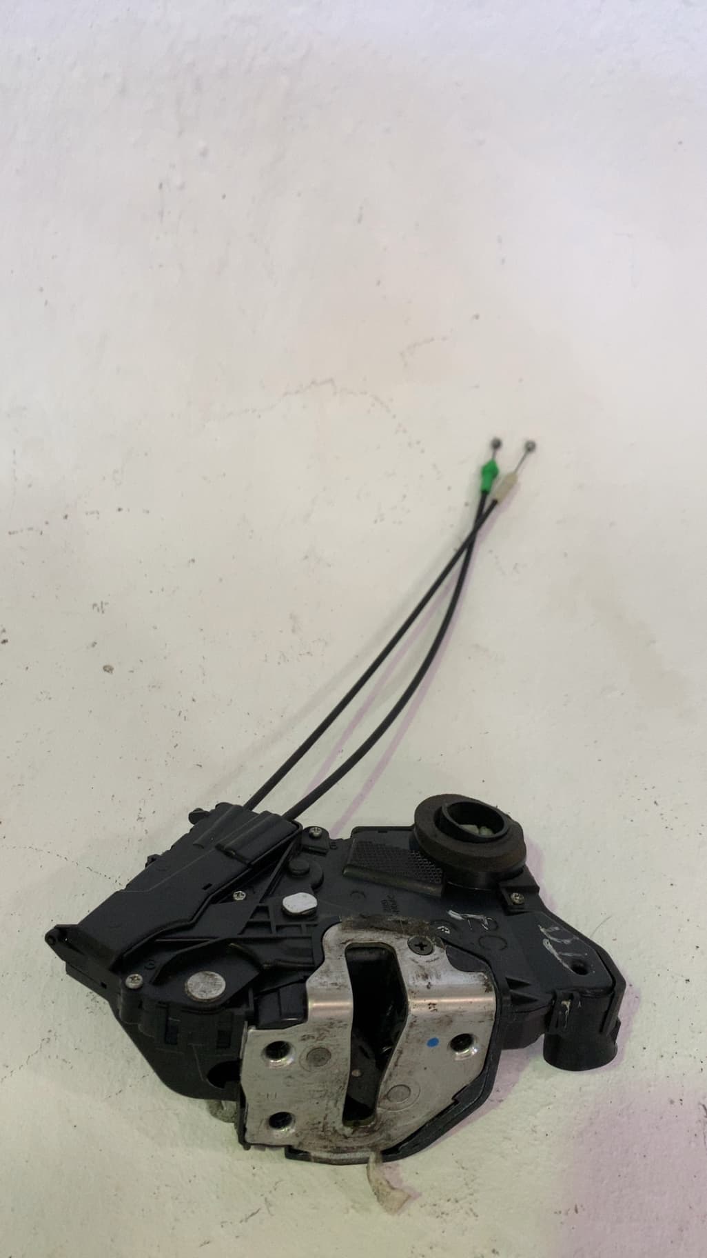 Cerradura puerta delantera derecha TOYOTA YARIS
