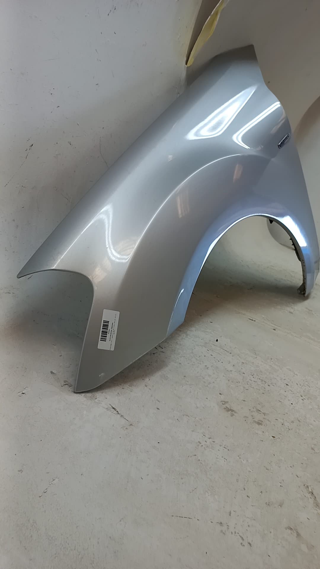 Aleta delantera izquierda MERCEDES-BENZ CLASE M (W164) 4