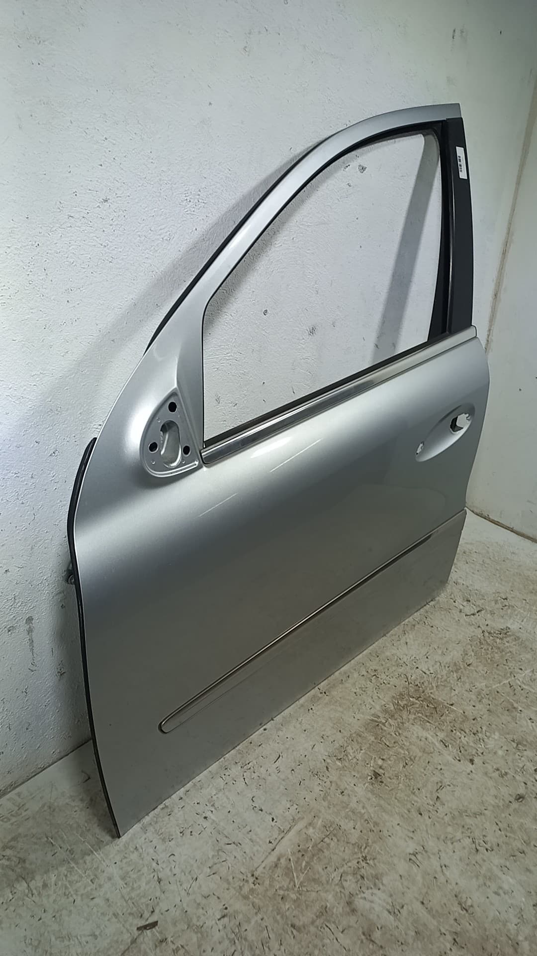 Puerta delantera izquierda MERCEDES-BENZ CLASE M (W164) 4