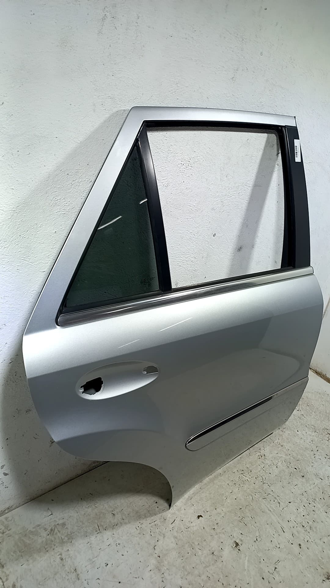Puerta trasera derecha MERCEDES-BENZ CLASE M (W164) 4