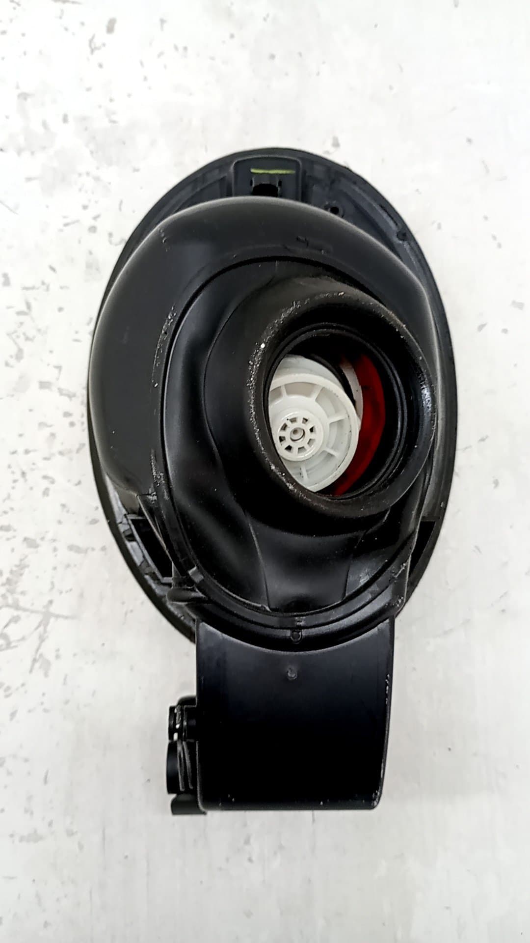 Tapa exterior combustible MERCEDES-BENZ CLASE M (W164)