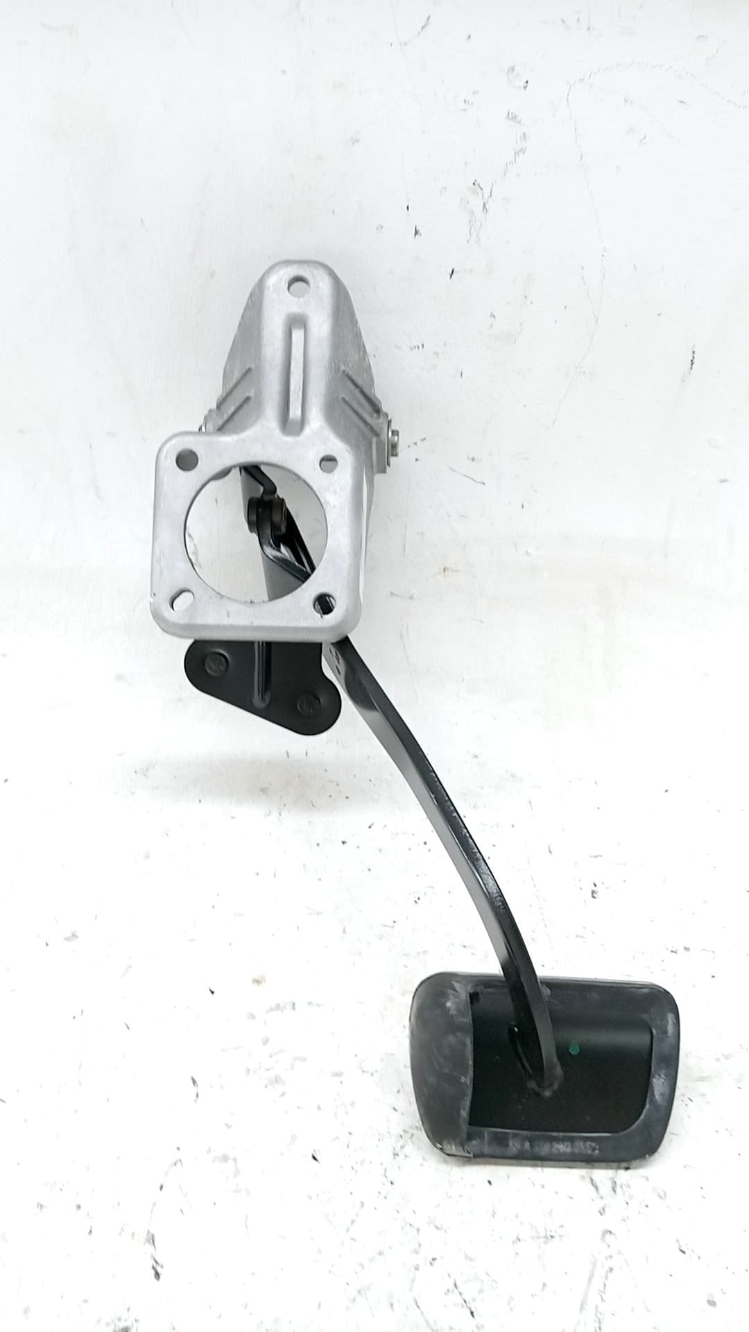 Pedal freno MERCEDES-BENZ CLASE M (W164) 2