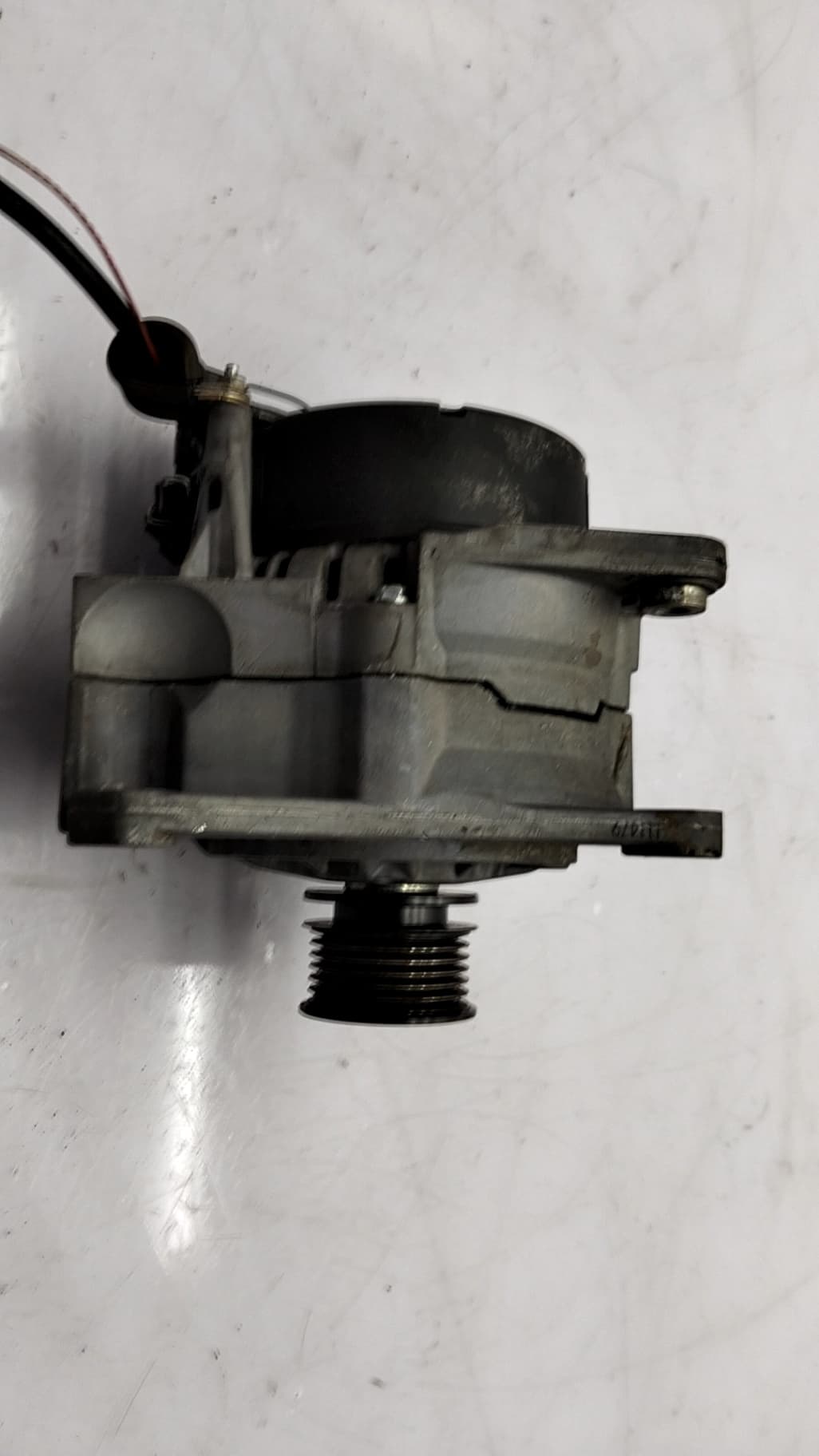 Alternador VOLKSWAGEN TRANSPORTER T4 AUTOBÚS 5
