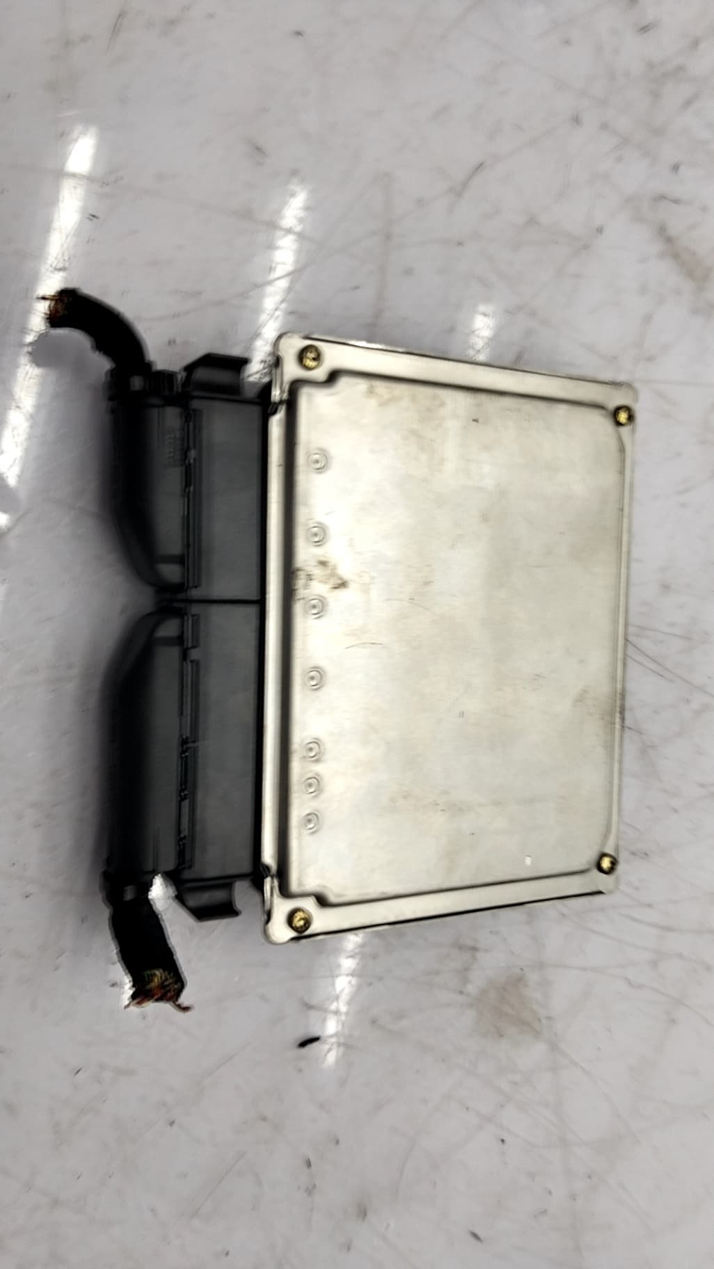Centralita motor uce AUDI A6 BERLINA (4B2) 2