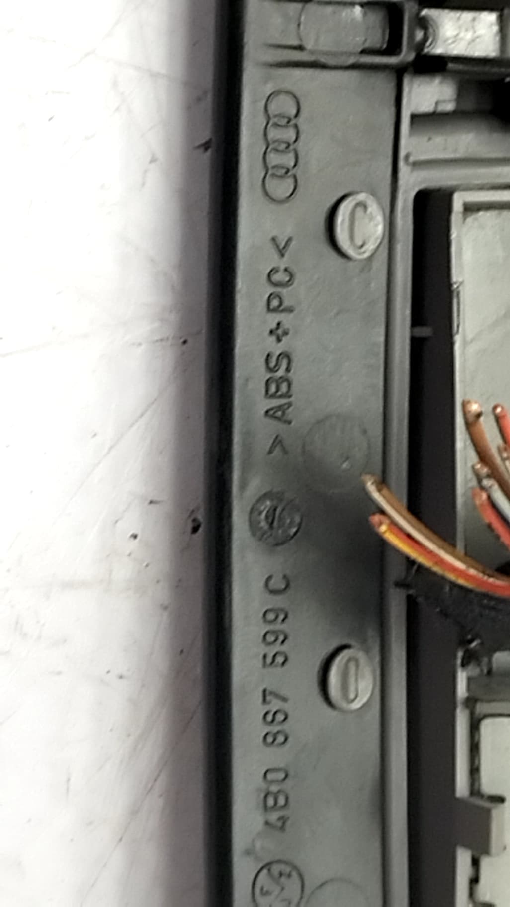 Luz interior AUDI A6 BERLINA (4B2) 3