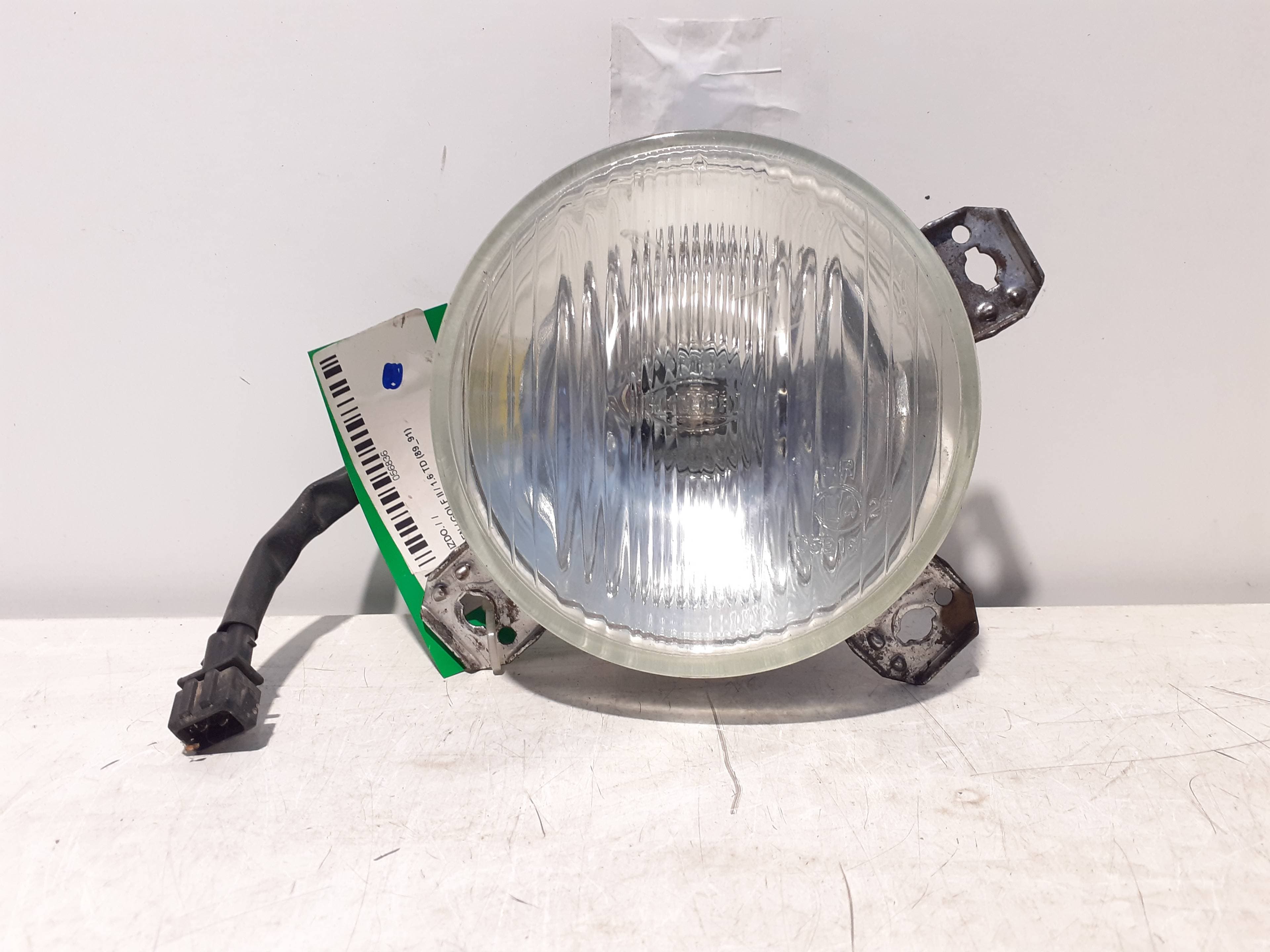 Faro izquierdo VOLKSWAGEN GOLF III BERLINA (1H1)