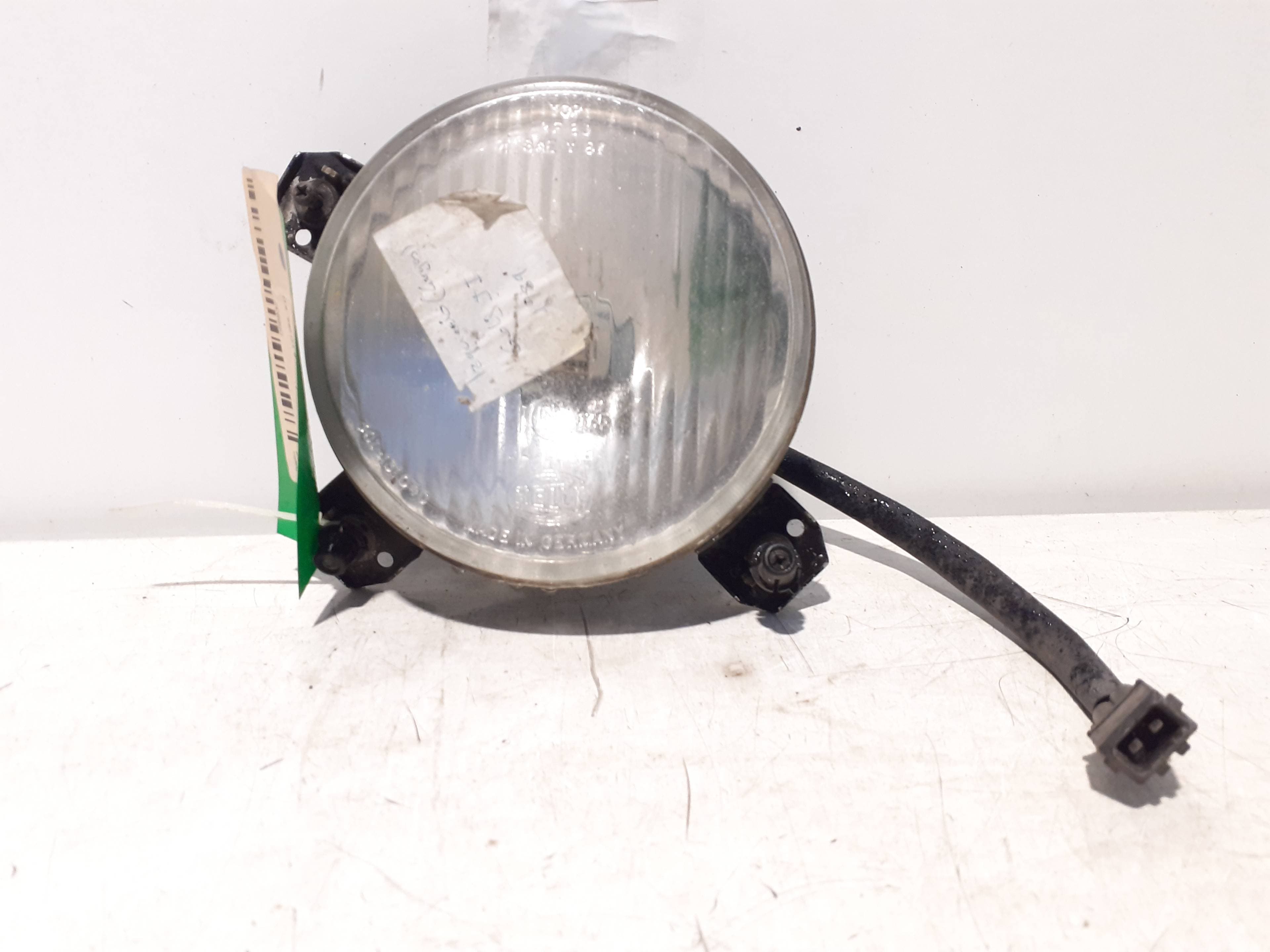Faro derecho VOLKSWAGEN GOLF III BERLINA (1H1)