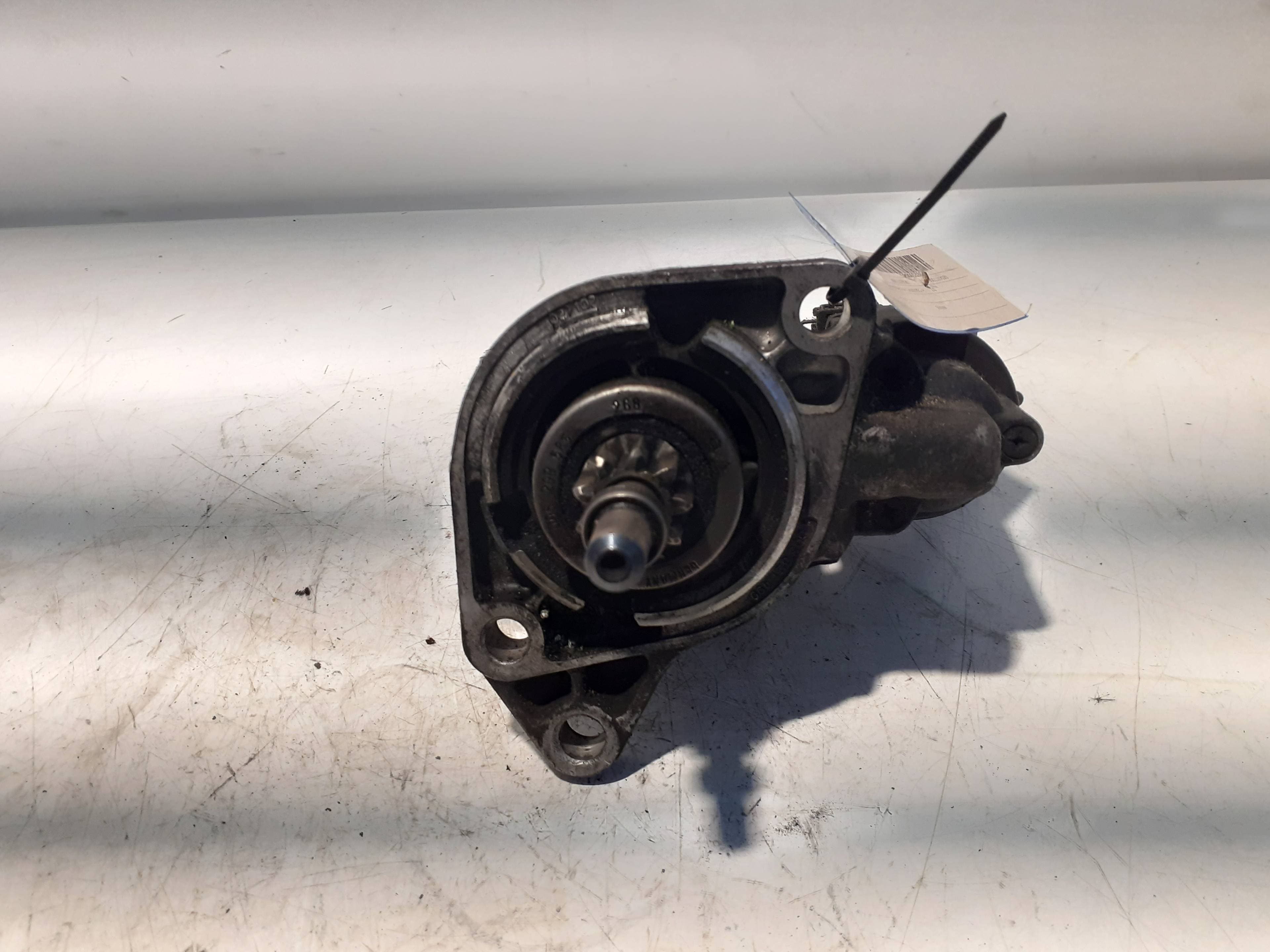 Motor arranque VOLKSWAGEN GOLF III BERLINA (1H1)
