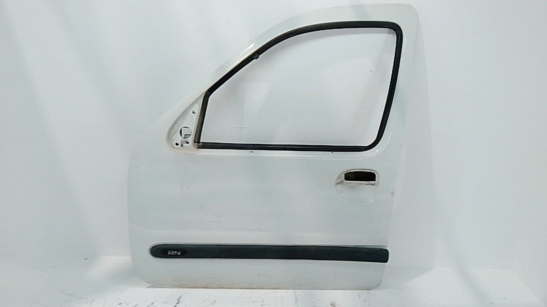 Puerta delantera izquierda RENAULT KANGOO