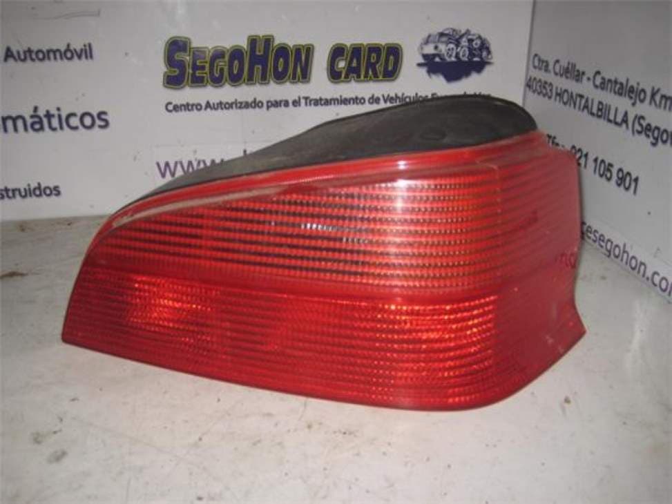 Piloto trasero derecho PEUGEOT 106 (S1)