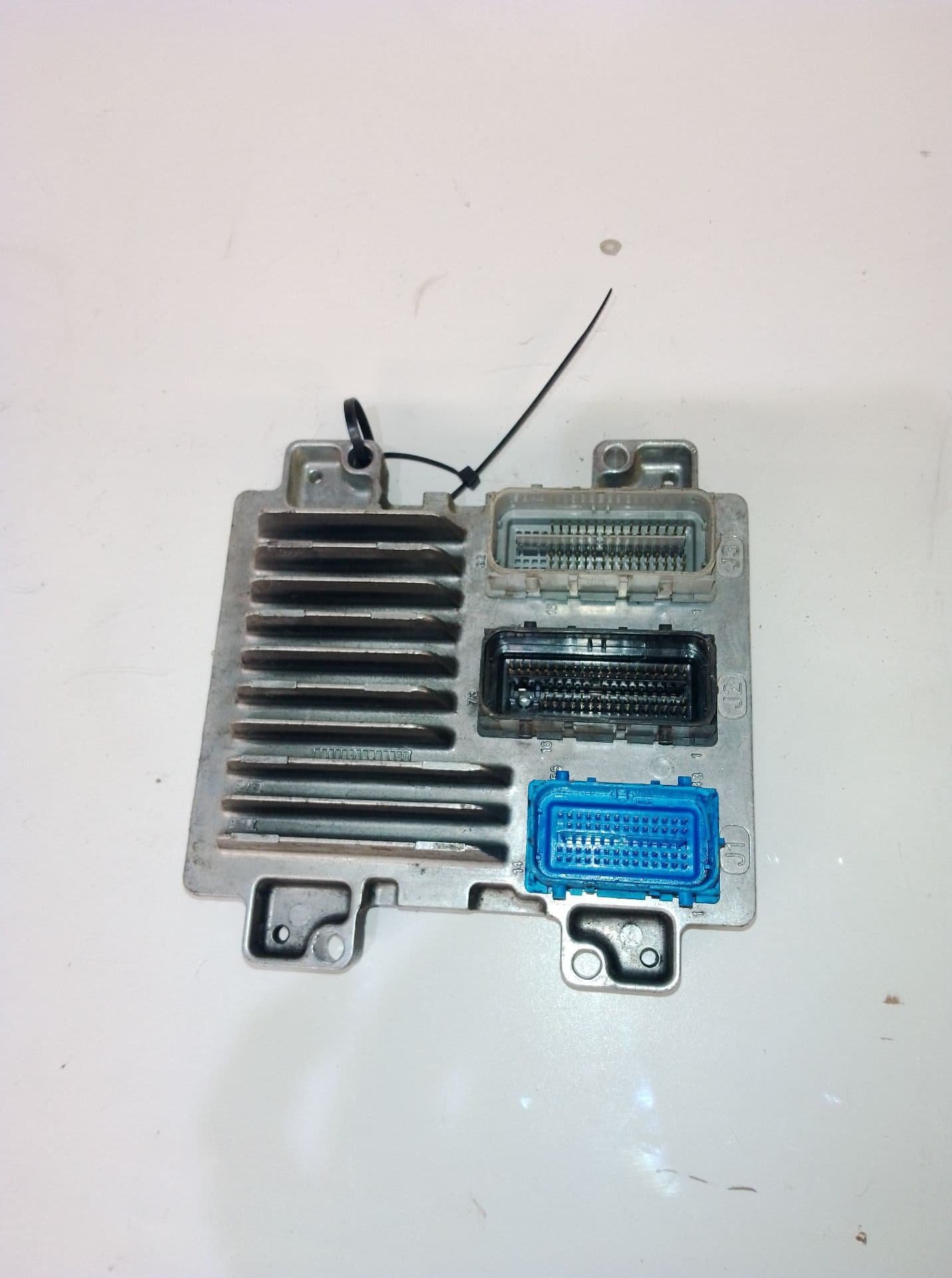 Centralita motor uce OPEL CORSA E