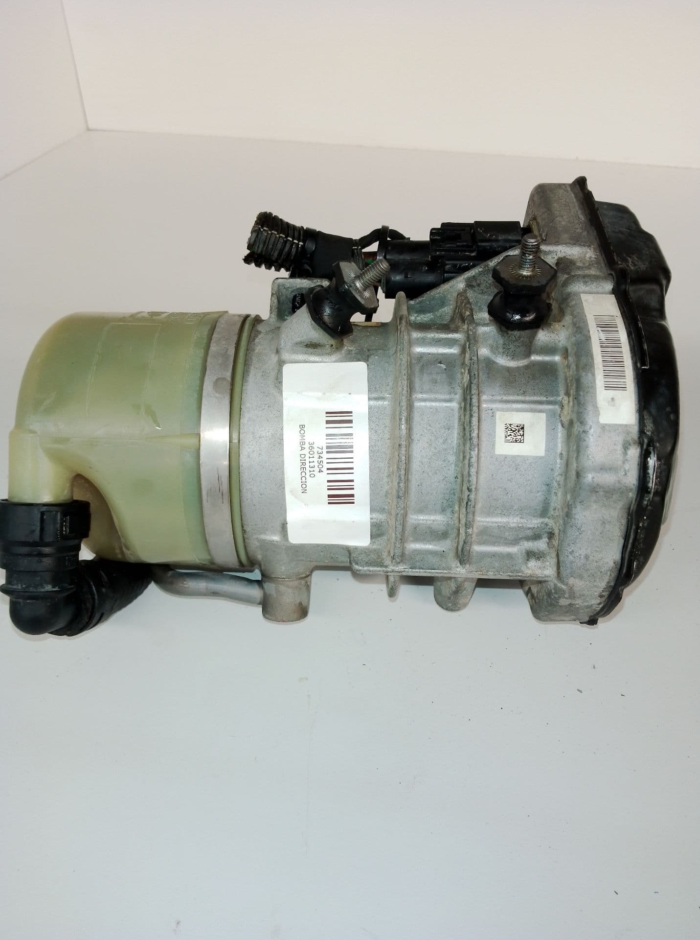 Bomba direccion VOLVO XC60