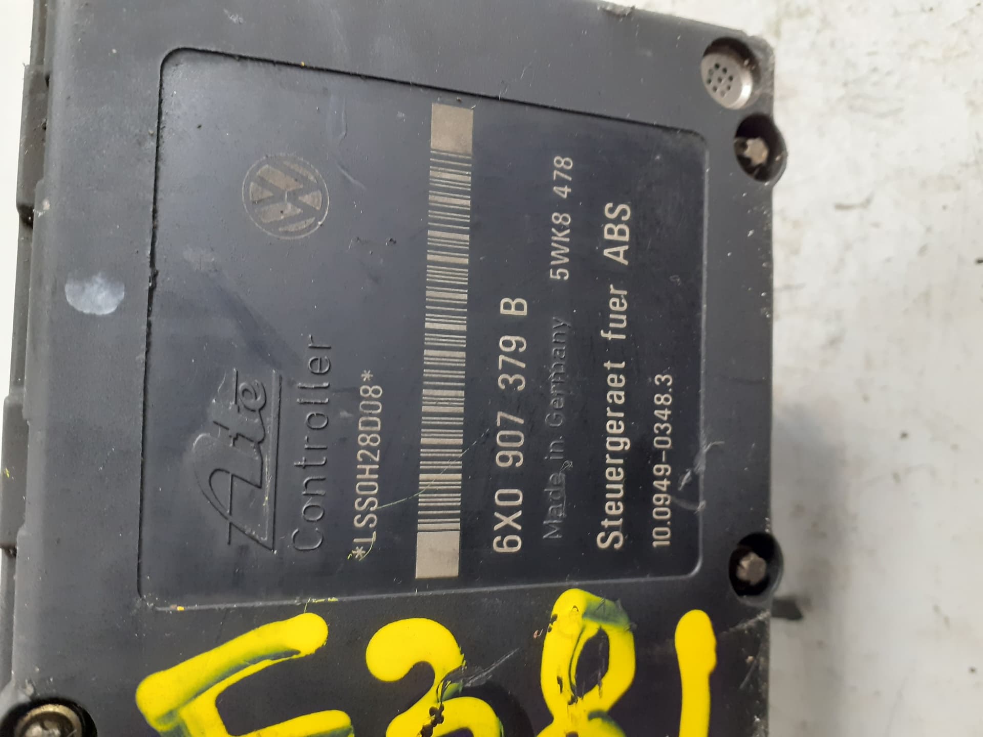 Abs VOLKSWAGEN POLO BERLINA (6N1) 2