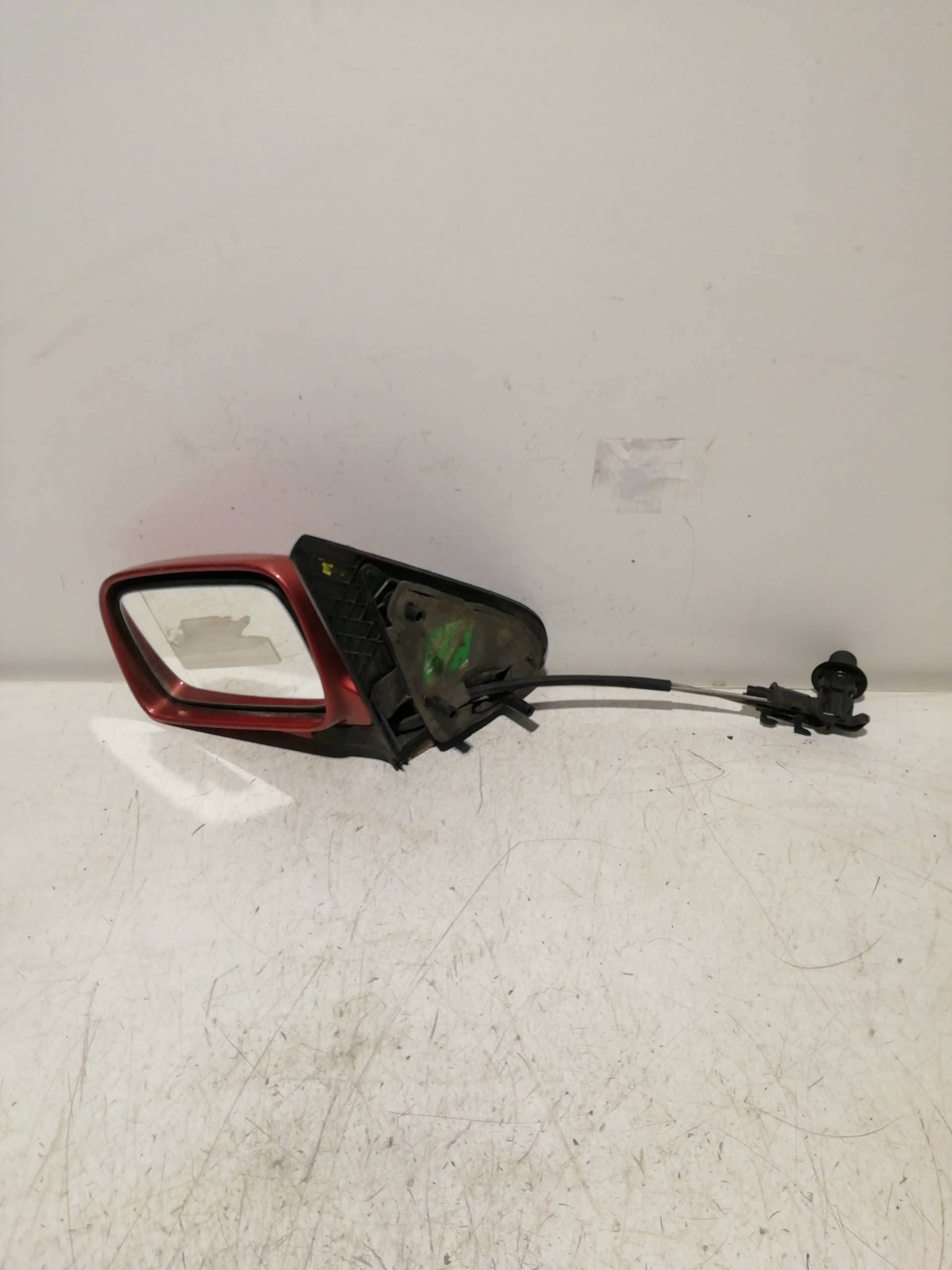 Retrovisor izquierdo VOLKSWAGEN POLO BERLINA (6N1)