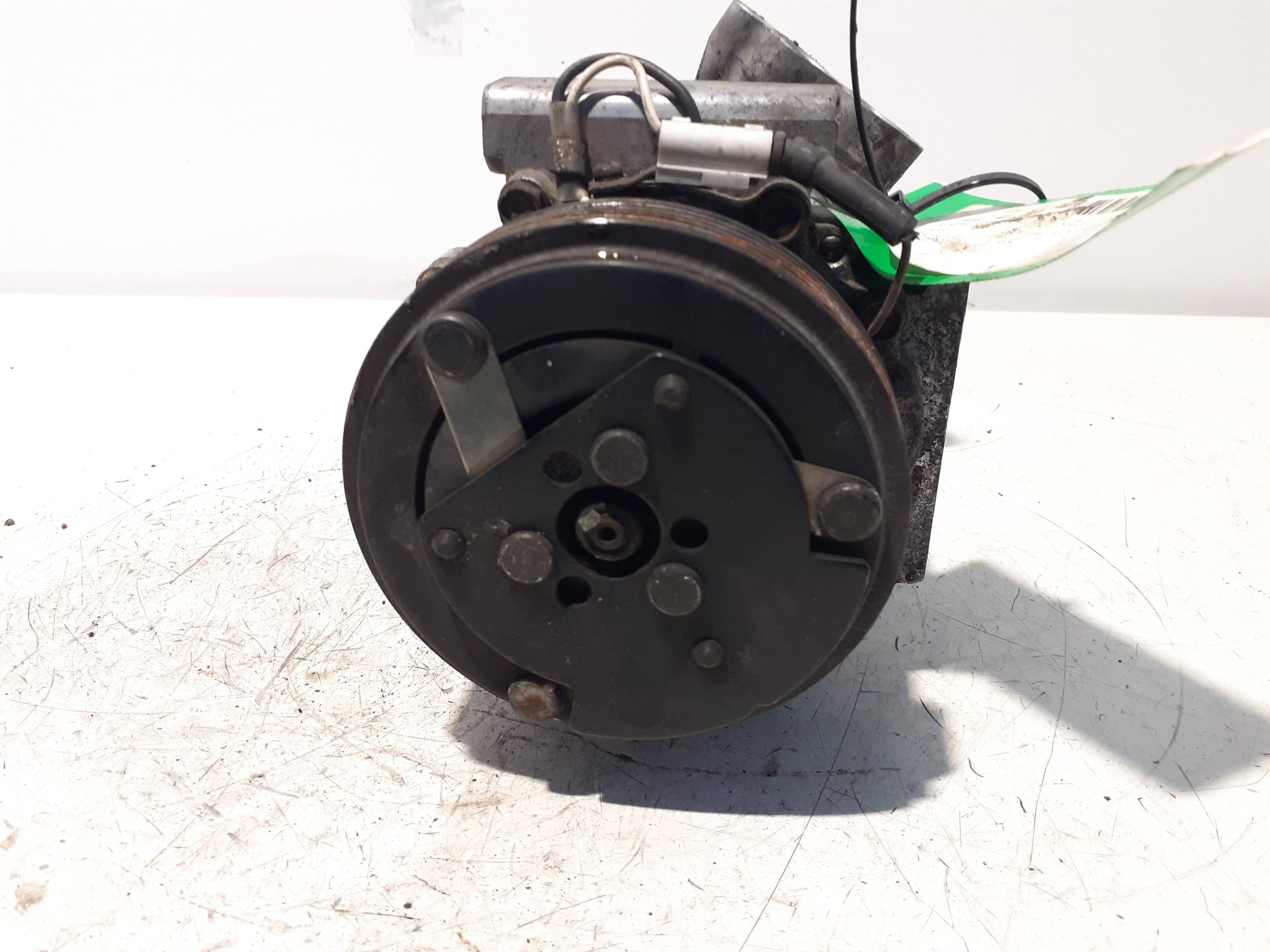 Recambio RENAULT CLIO II FASE I (B/CBO) ref. SD6V121415E