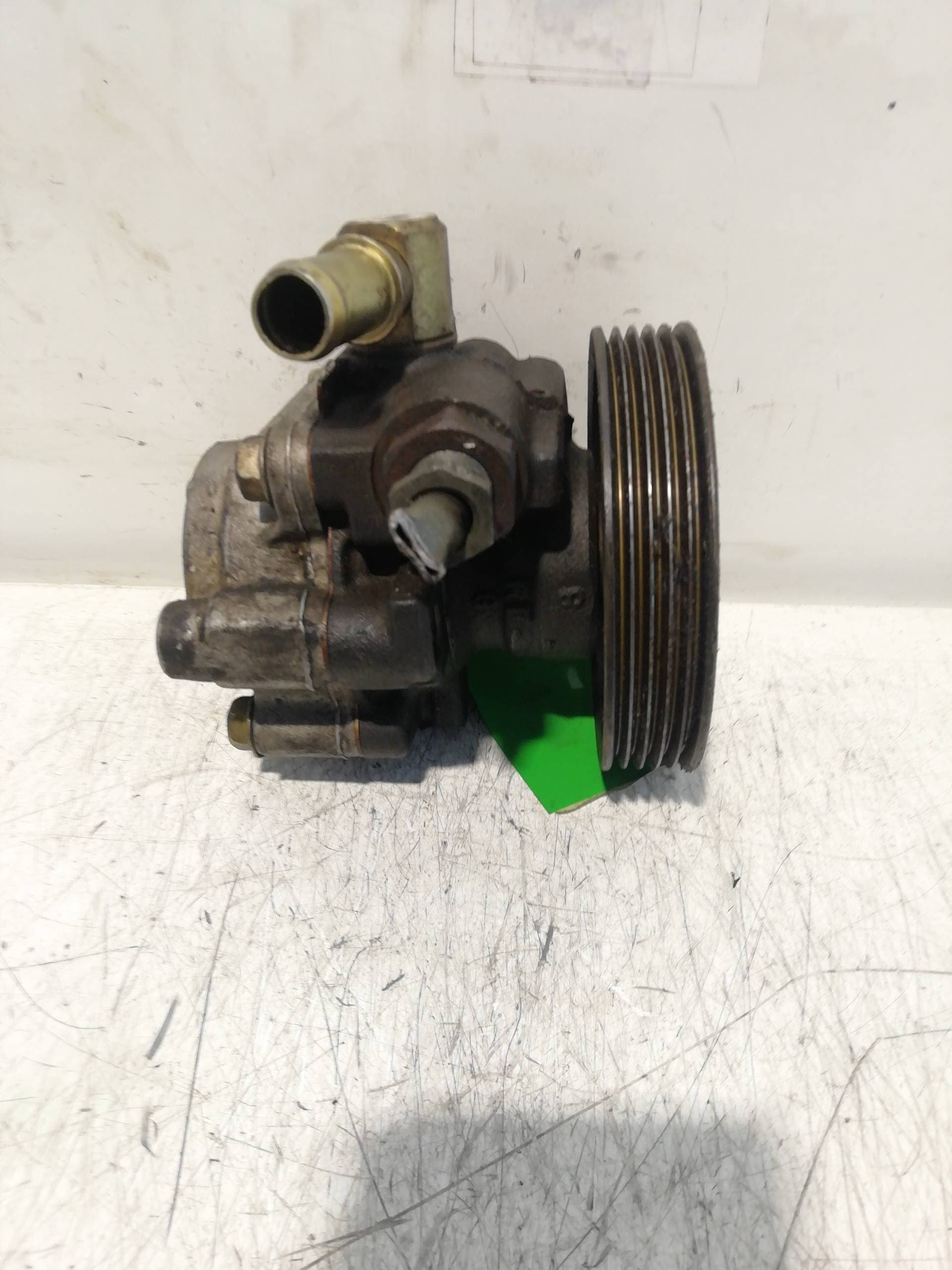 Bomba direccion RENAULT CLIO II FASE I (B/CBO)