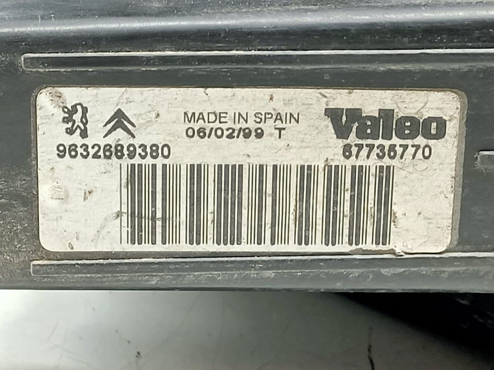 Faro izquierdo PEUGEOT 206 BERLINA 2