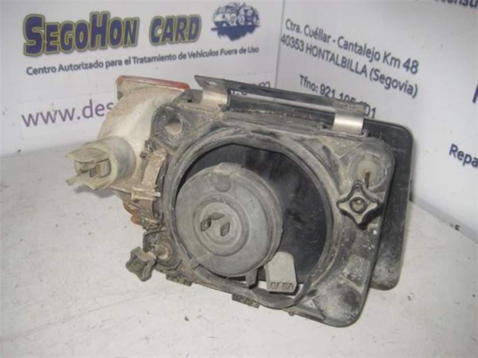 Faro izquierdo OPEL CORSA A 2