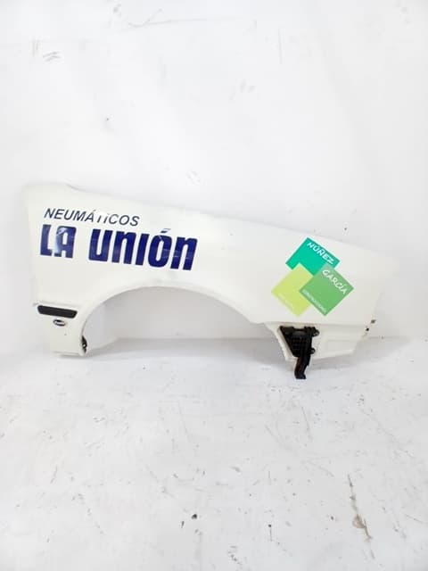 Aleta delantera derecha AUDI 80 B4 SEDÁN (8C2)