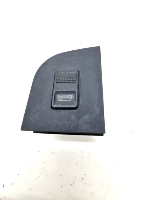Mando elevalunas delantero derecho AUDI 80 B4 SEDÁN (8C2)