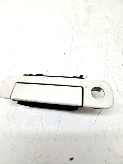 Maneta exterior delantera izquierda AUDI 80 B4 SEDÁN (8C2)