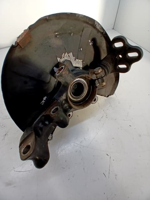 Mangueta delantera izquierda AUDI 80 B4 SEDÁN (8C2)