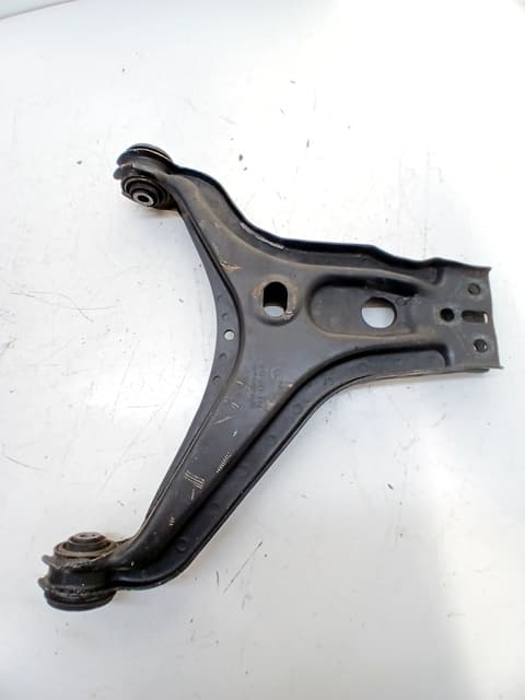 Brazo suspension inferior delantero derecho AUDI 80 B4 SEDÁN (8C2)