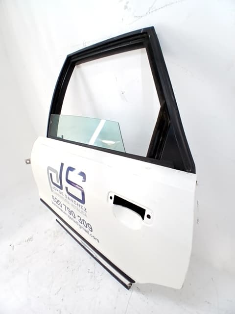 Puerta trasera izquierda AUDI 80 B4 SEDÁN (8C2) 3