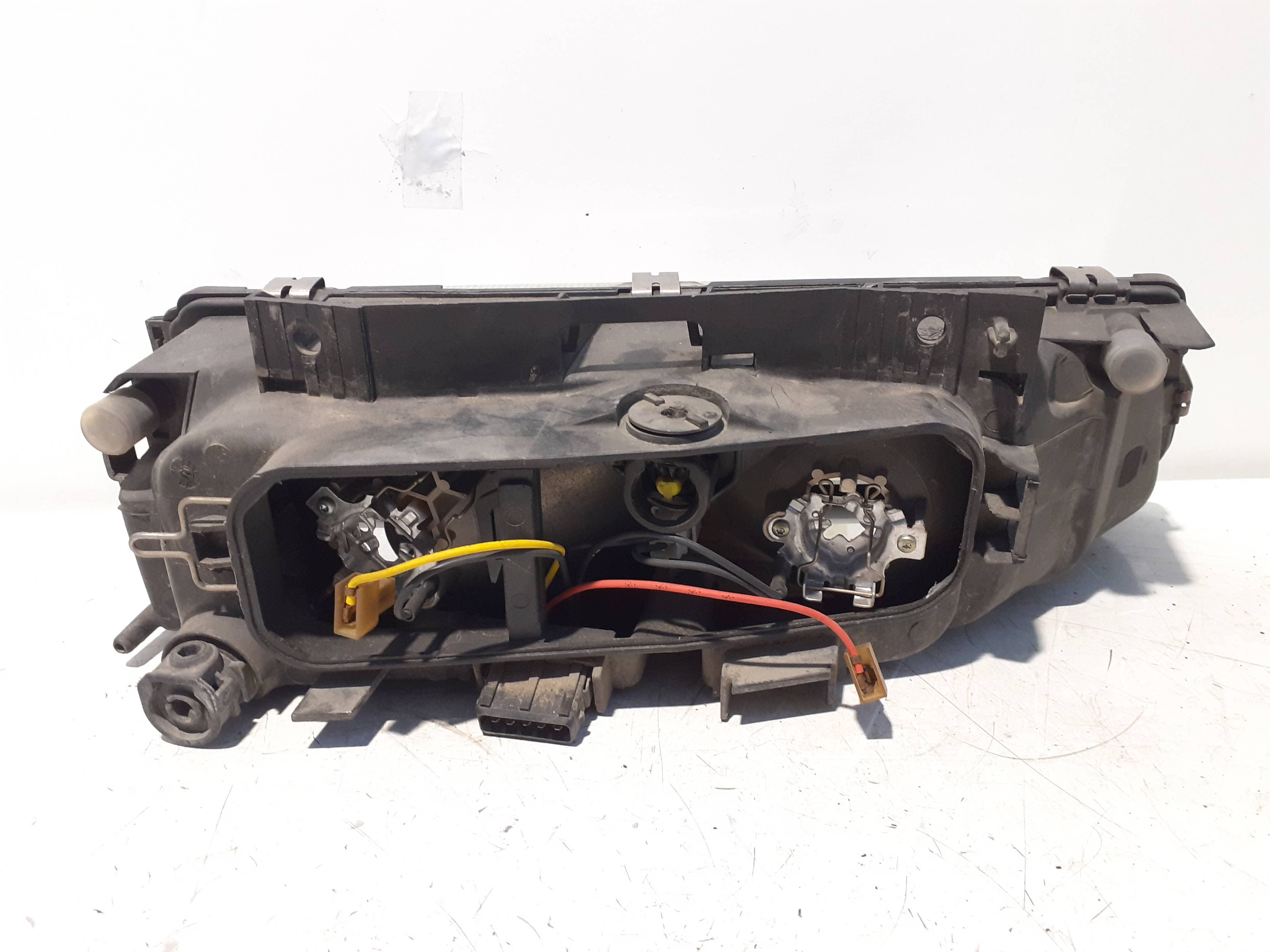 Faro izquierdo CITROEN XANTIA BERLINA 2