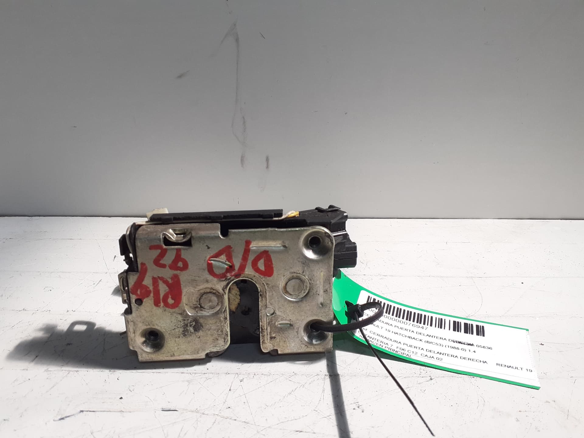 Cerradura puerta delantera derecha RENAULT 19 HATCHBACK (B/C53)