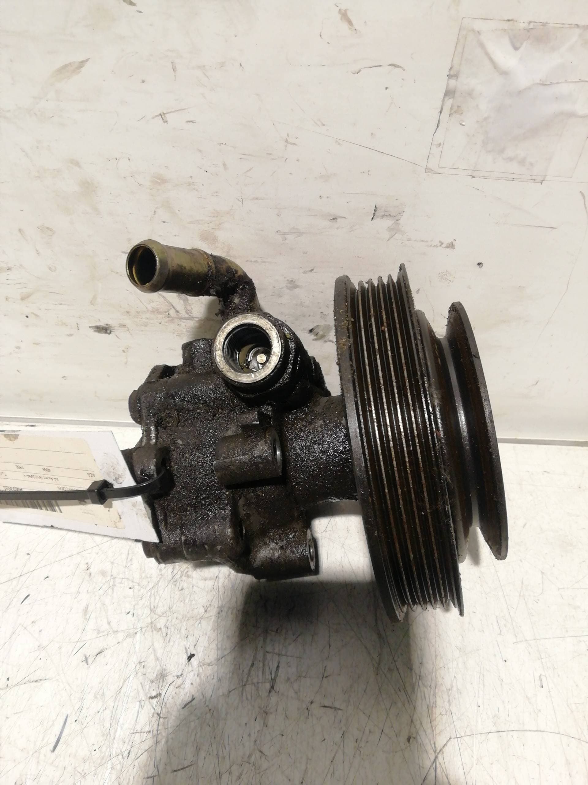 Bomba direccion AUDI A4 BERLINA (B5)