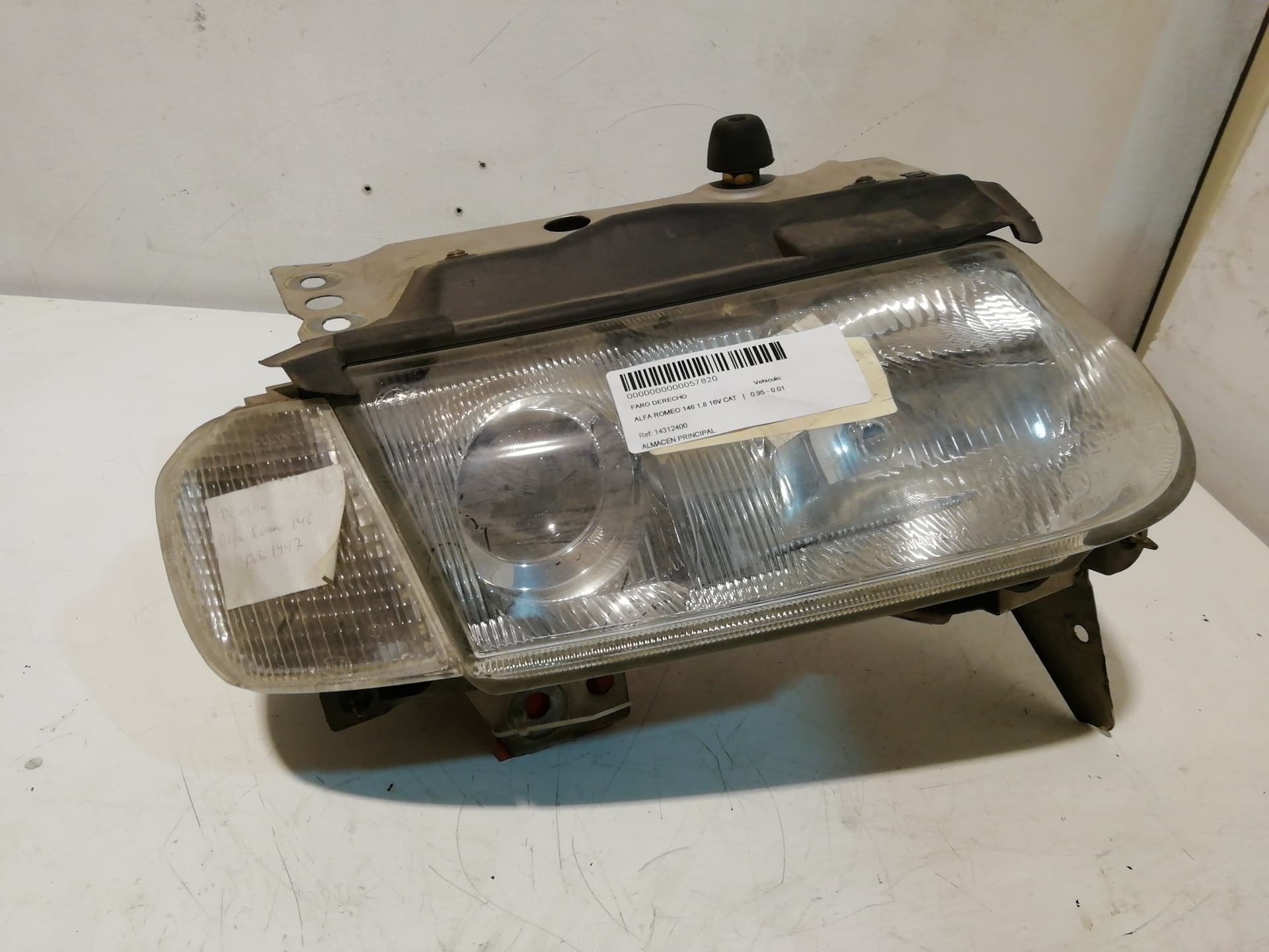 Faro derecho ALFA ROMEO 146