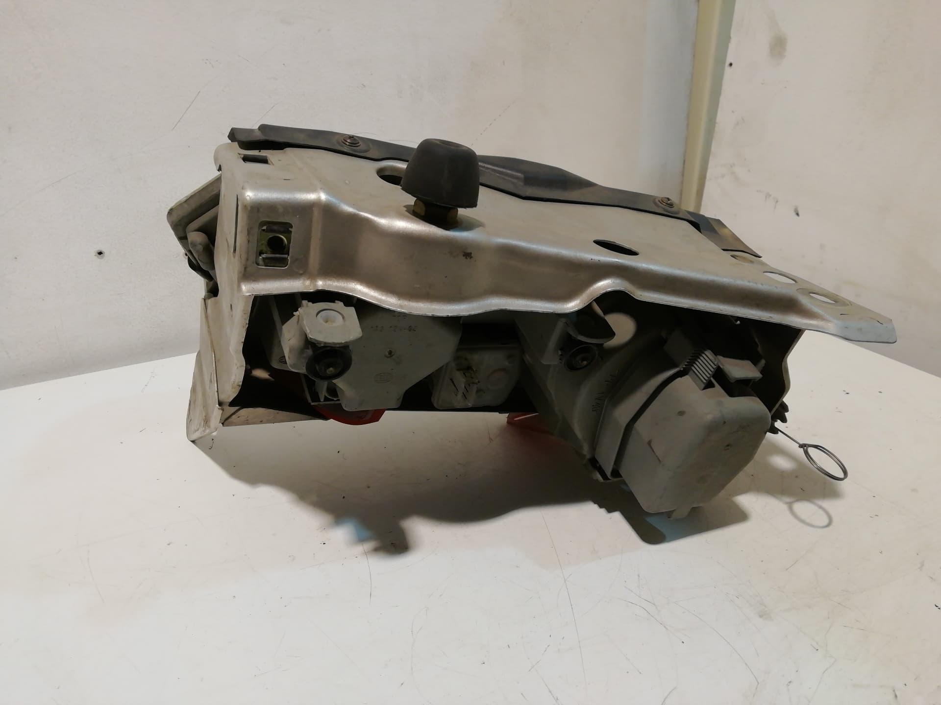 Faro derecho ALFA ROMEO 146 2