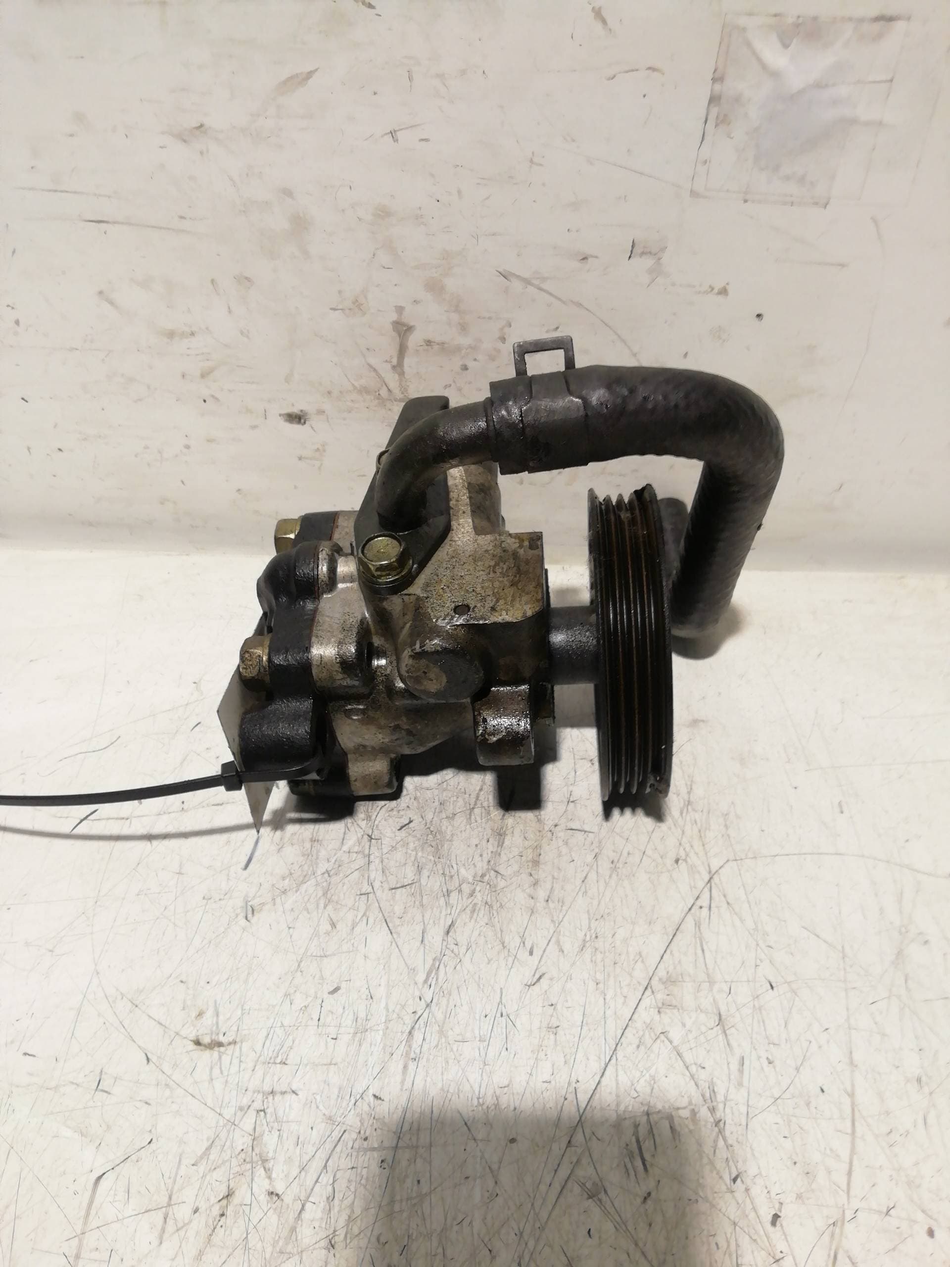 Bomba direccion HYUNDAI ACCENT (X3) 4
