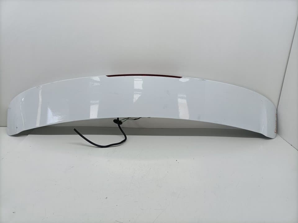 Aleron trasero FORD FOCUS LIM