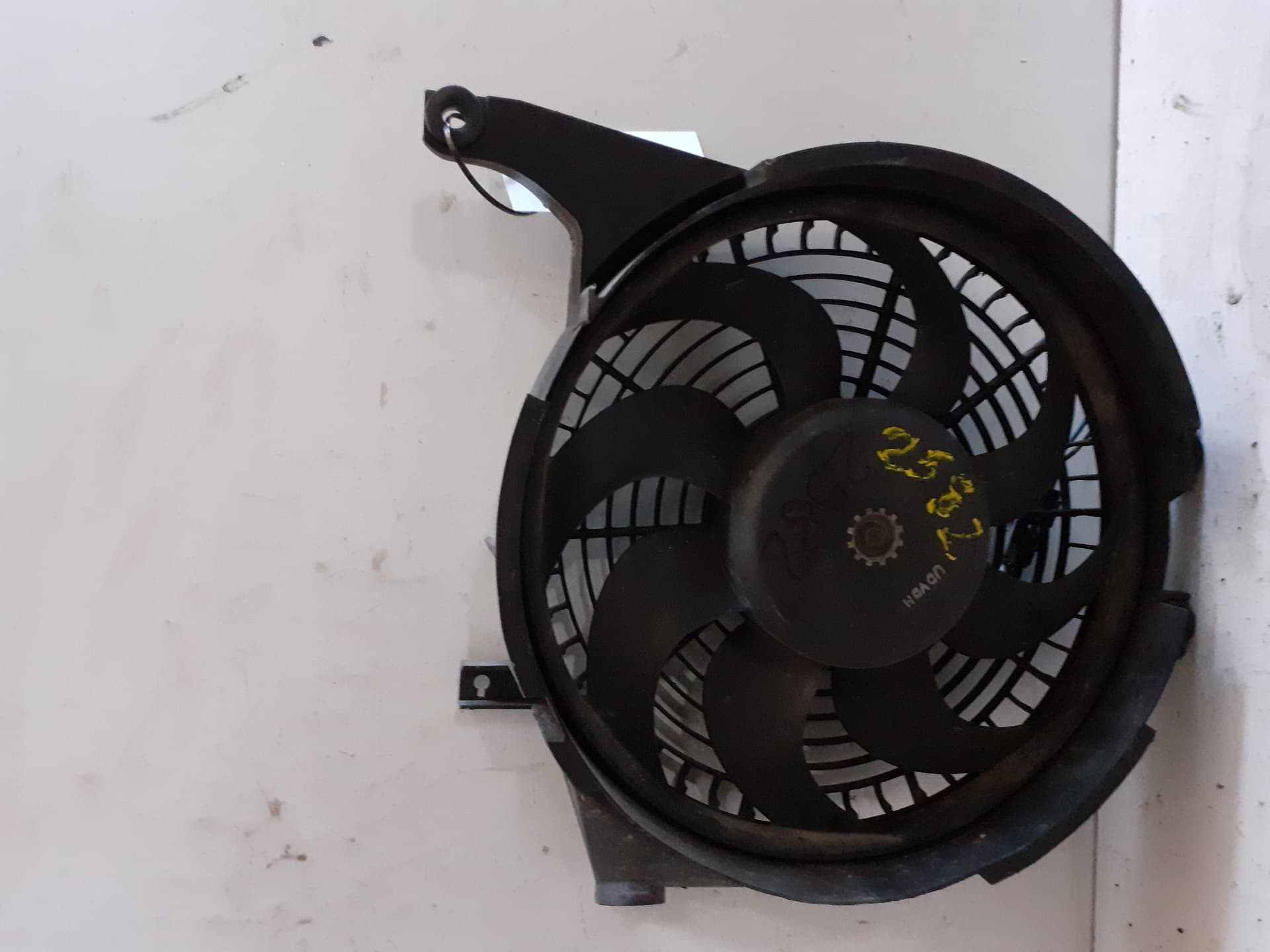 Electroventilador MITSUBISHI CARISMA BERLINA 4 (DA0) 3