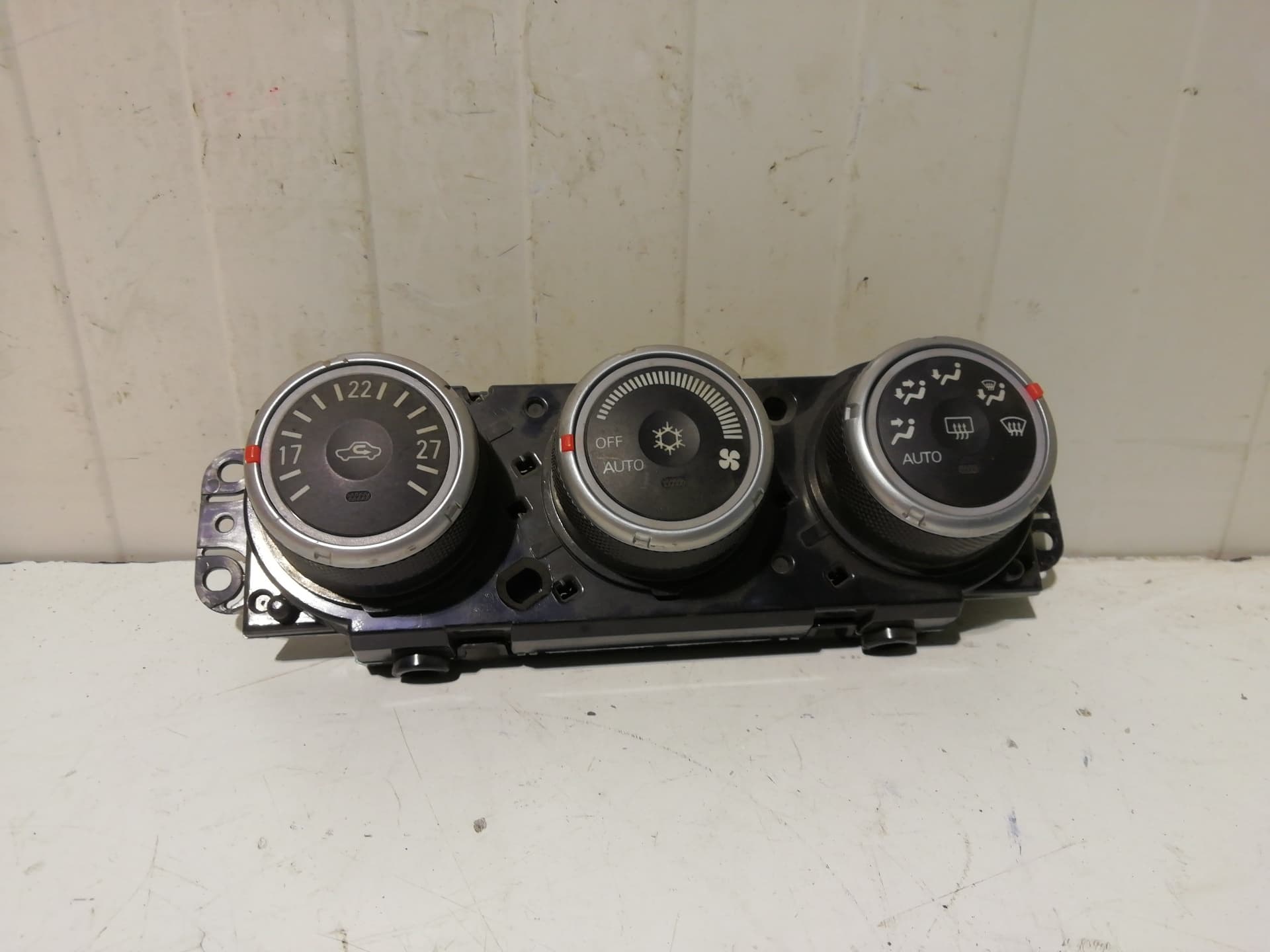 Recambio MITSUBISHI CARISMA BERLINA 4 (DA0) ref. 7820A115XB