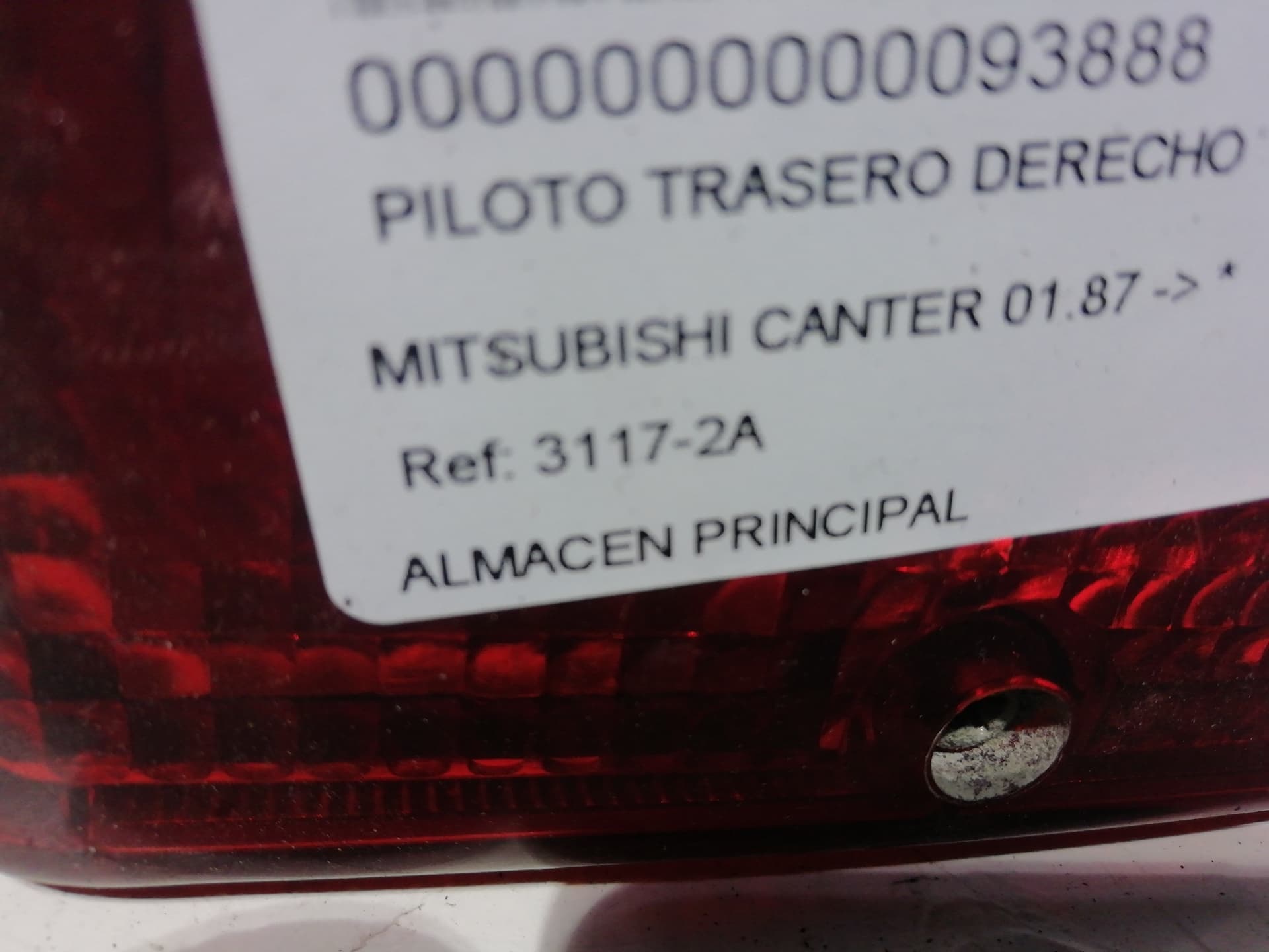 Piloto trasero derecho MITSUBISHI CARISMA BERLINA 4 (DA0) 2