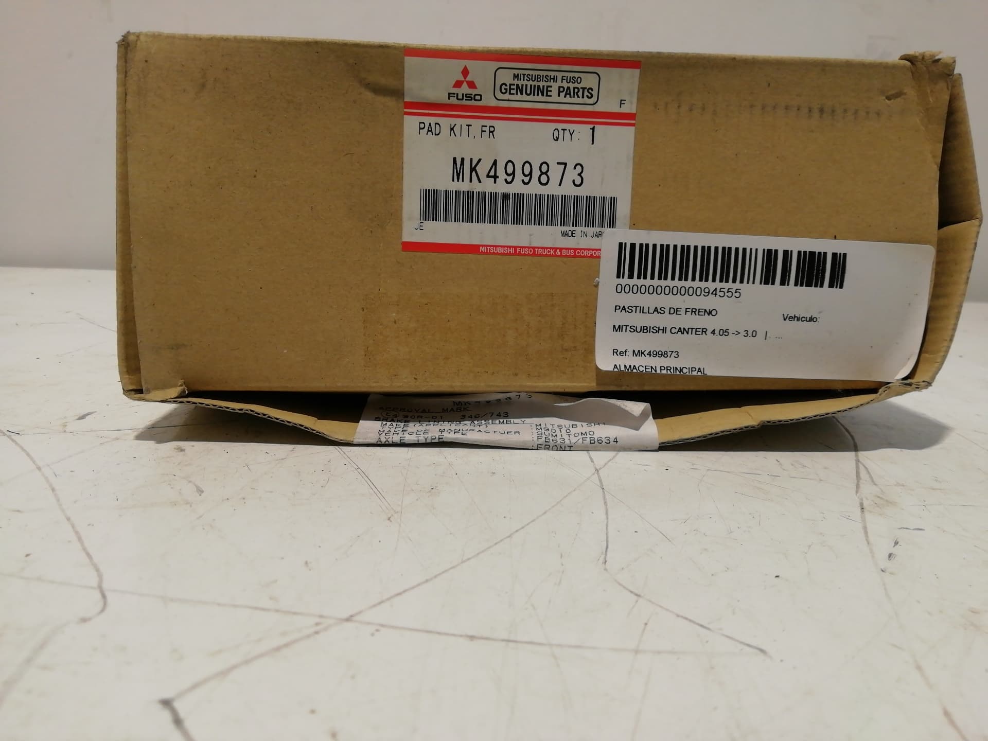 Pastillas de freno MITSUBISHI CARISMA BERLINA 4 (DA0)